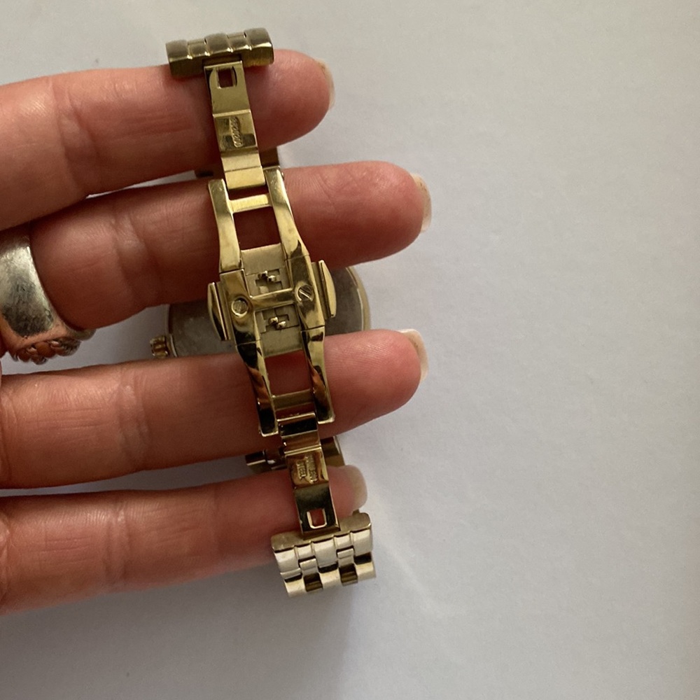 Kate Spade Watch - Picture 4 of 6